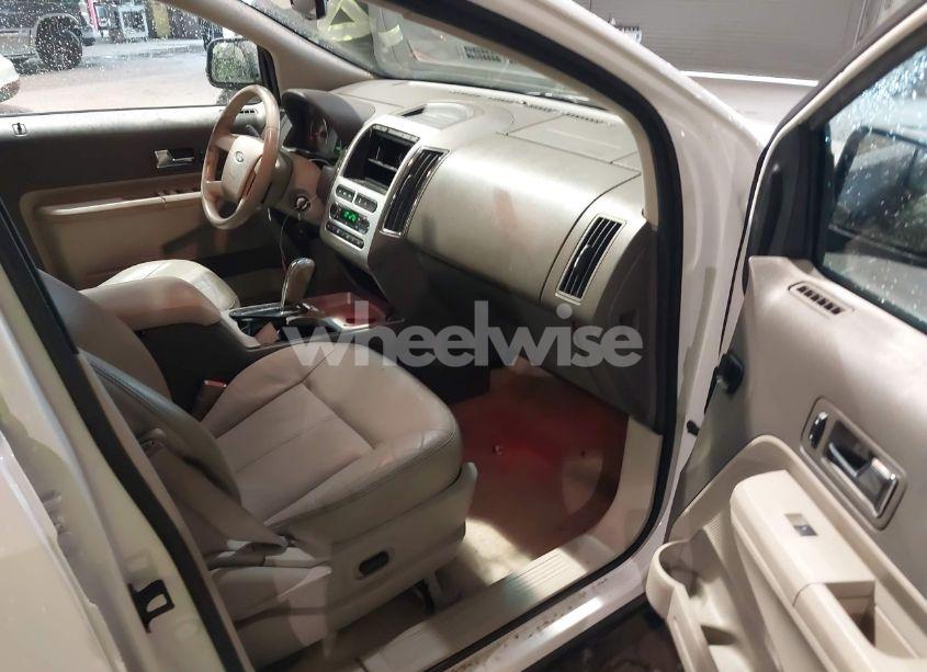 Photo 5 of 2010 Ford Edge SEL (VIN 2FMDK3JC7ABA27360)