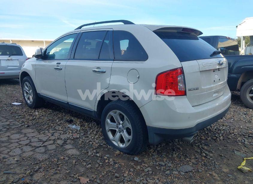 Photo 3 of 2011 Ford Edge SEL (VIN 2FMDK3JC7BBA58934)