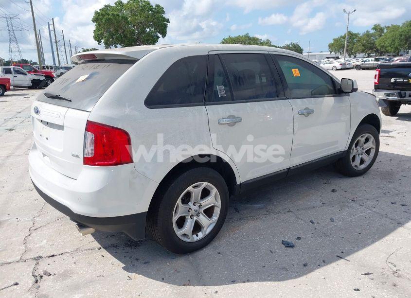 Photo 4 of 2011 Ford Edge SEL (VIN 2FMDK3JC7BBA81825)