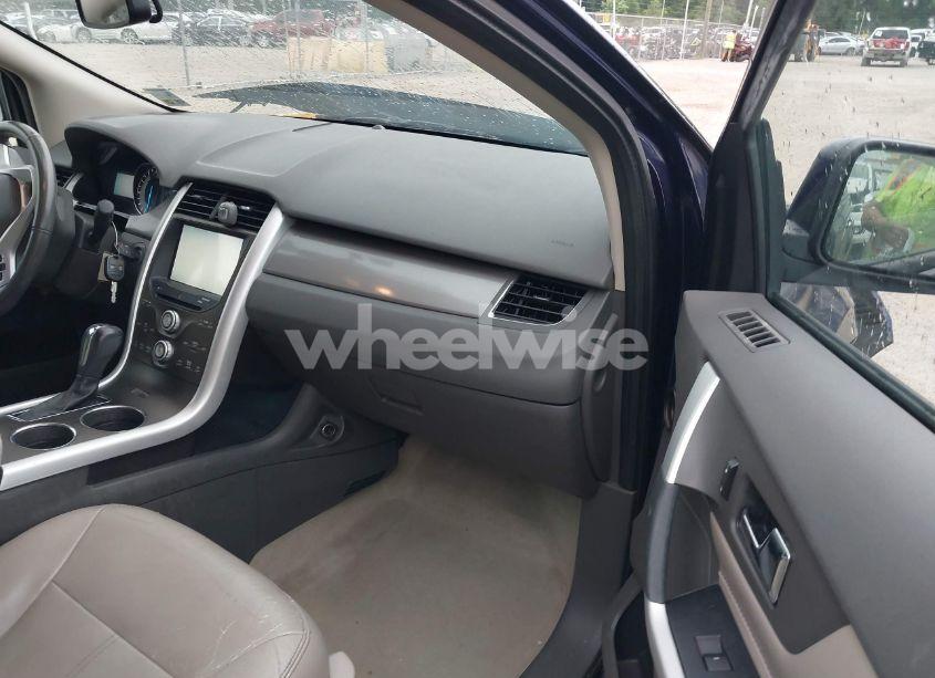 Photo 5 of 2011 Ford Edge SEL (VIN 2FMDK3JC7BBA83736)