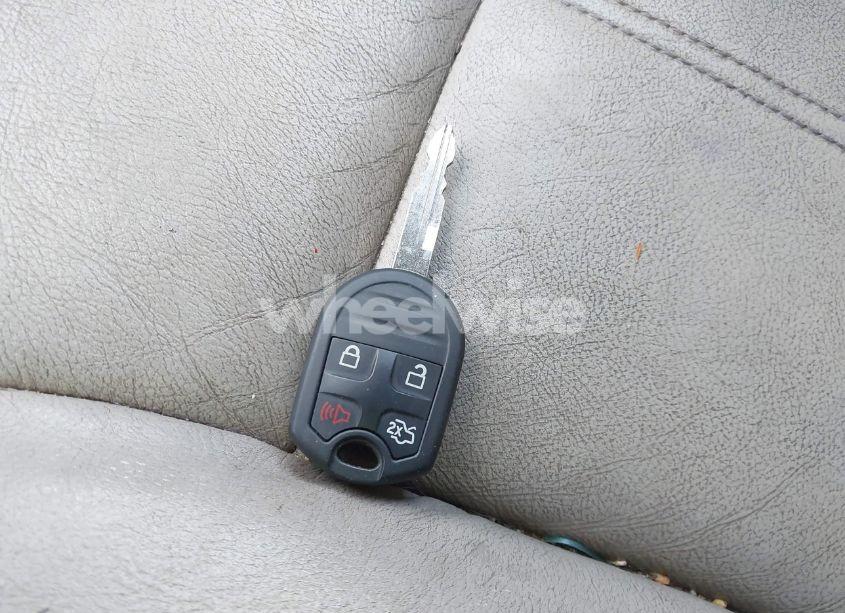 Photo 11 of 2011 Ford Edge SEL (VIN 2FMDK3JC7BBB37763)