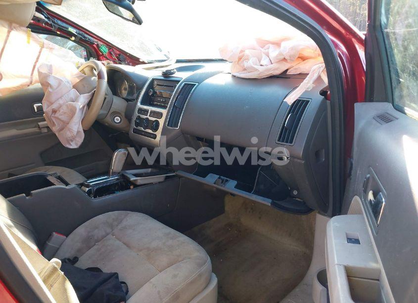 Photo 5 of 2010 Ford Edge SEL (VIN 2FMDK3JC8ABA03133)