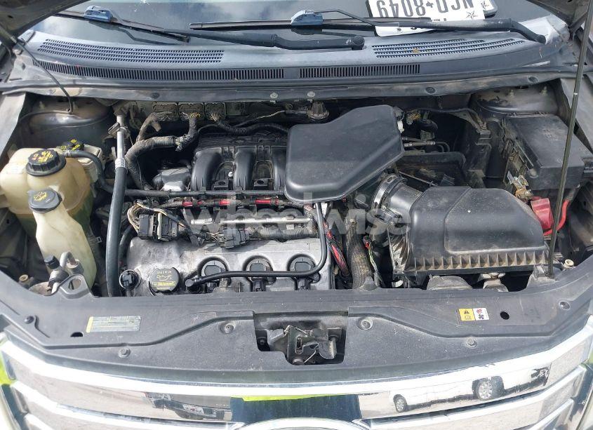 Photo 10 of 2010 Ford Edge SEL (VIN 2FMDK3JC8ABA15458)