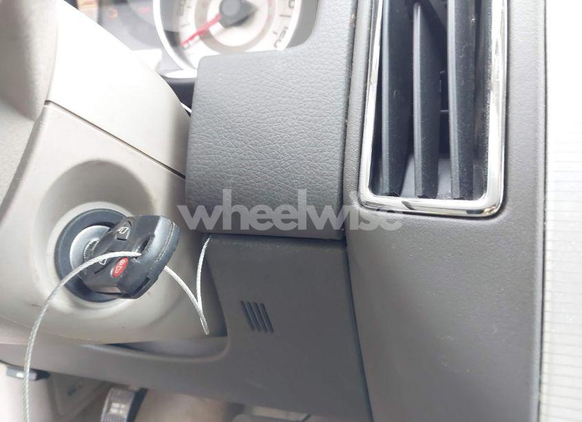 Photo 11 of 2010 Ford Edge SEL (VIN 2FMDK3JC8ABA51635)