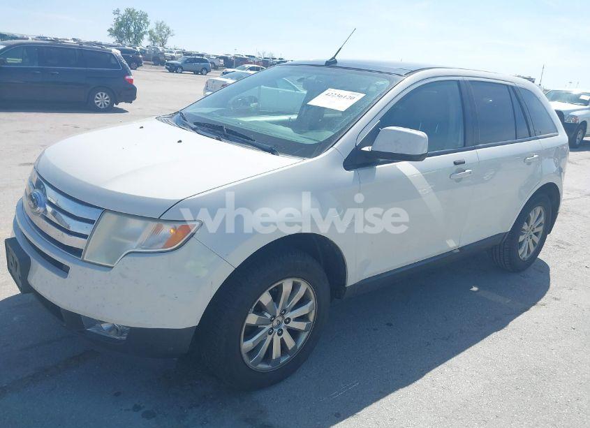 Photo 2 of 2010 Ford Edge SEL (VIN 2FMDK3JC8ABB34207)