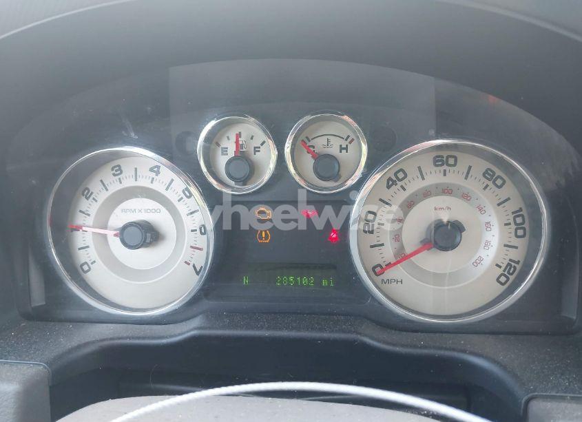 Photo 7 of 2010 Ford Edge SEL (VIN 2FMDK3JC8ABB34207)