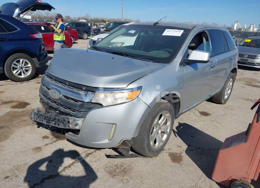 Photo 2 of 2011 Ford Edge SEL (VIN 2FMDK3JC8BBA76519)