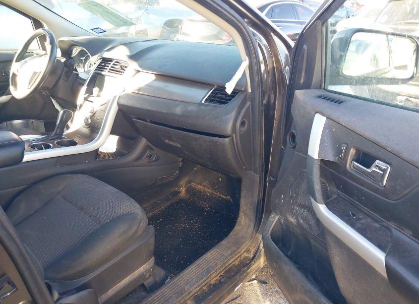 Photo 5 of 2011 Ford Edge SEL (VIN 2FMDK3JC8BBA82160)