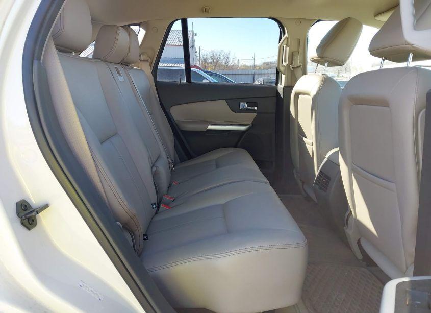 Photo 8 of 2011 Ford Edge SEL (VIN 2FMDK3JC8BBA88041)
