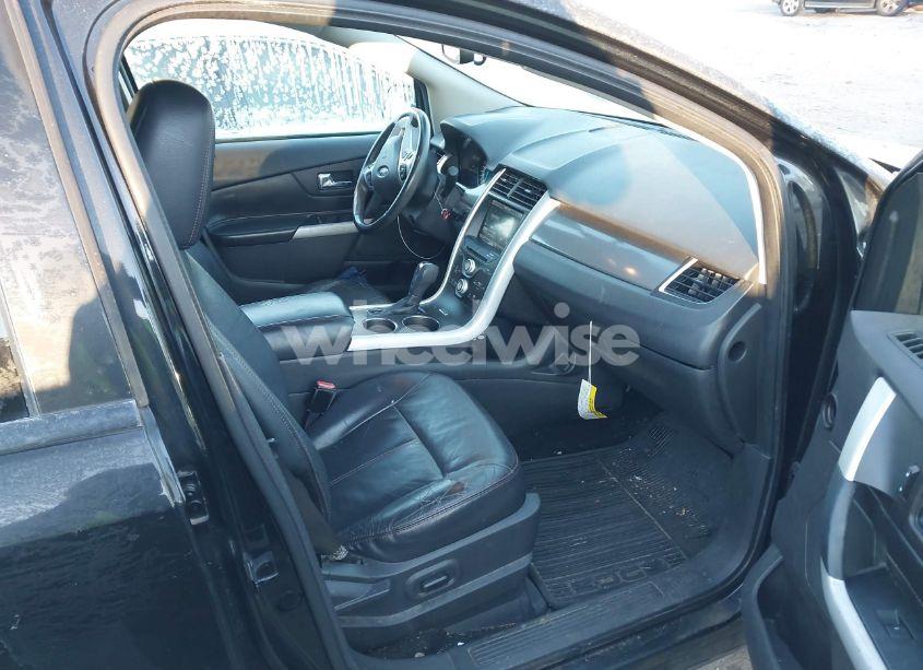 Photo 5 of 2011 Ford Edge SEL (VIN 2FMDK3JC8BBB05503)