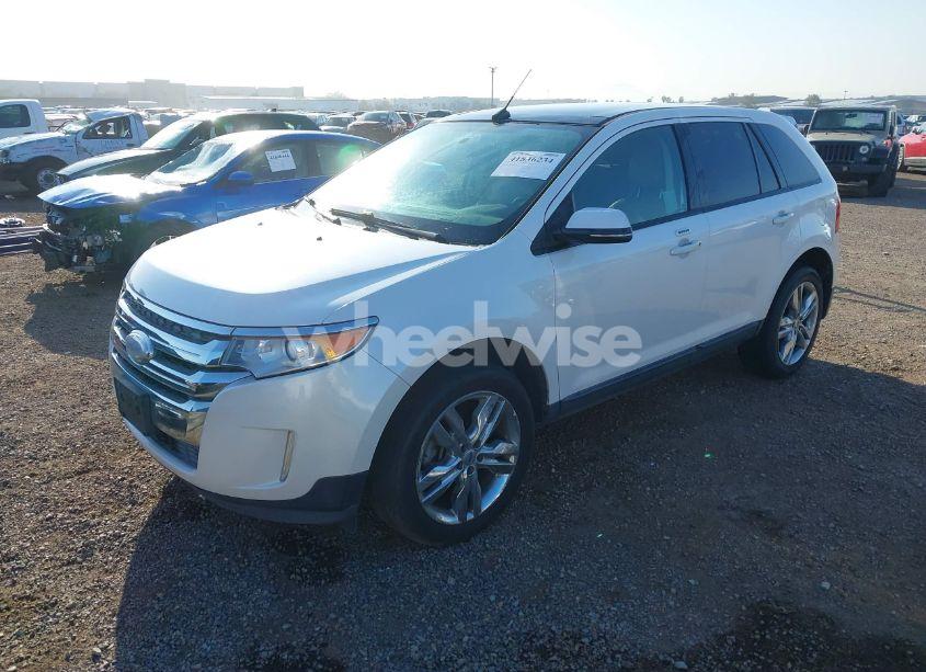 Photo 2 of 2013 Ford Edge SEL (VIN 2FMDK3JC8DBE38075)