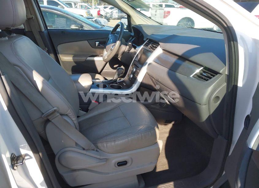 Photo 5 of 2013 Ford Edge SEL (VIN 2FMDK3JC8DBE38075)