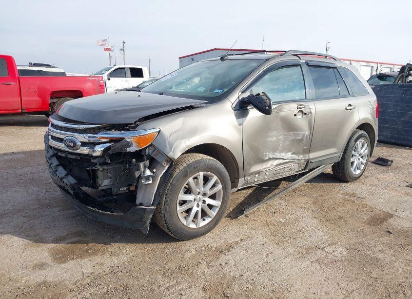 Photo 2 of 2014 Ford Edge SEL (VIN 2FMDK3JC8EBB38022)