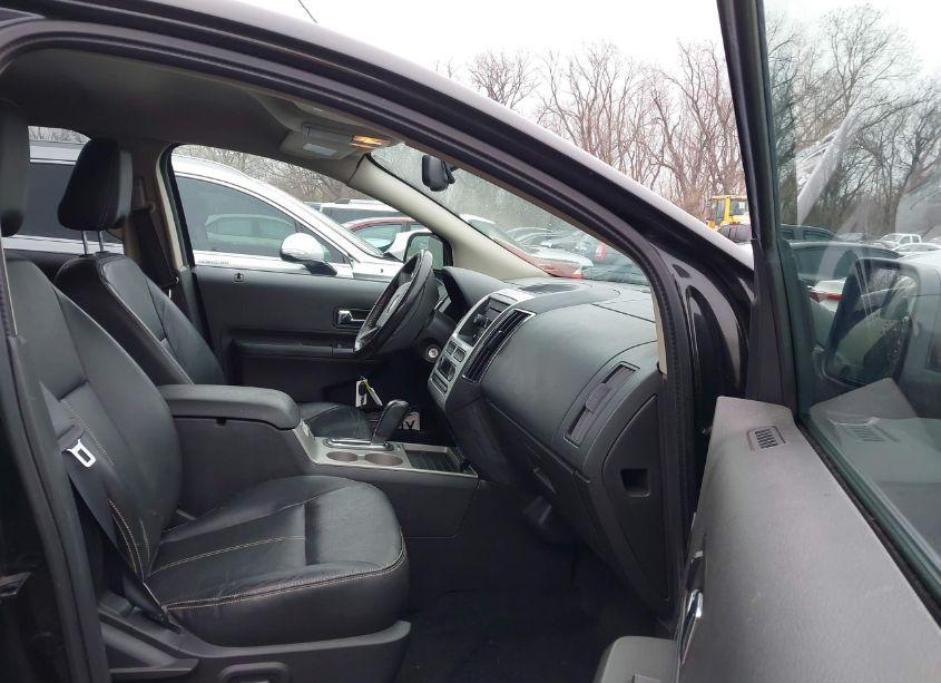 Photo 5 of 2010 Ford Edge SEL (VIN 2FMDK3JC9ABA61428)