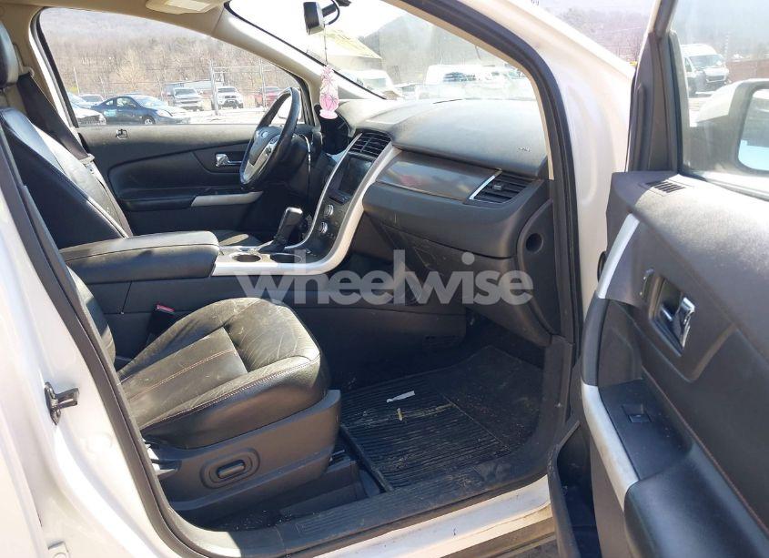 Photo 5 of 2012 Ford Edge SEL (VIN 2FMDK3JC9CBA79303)