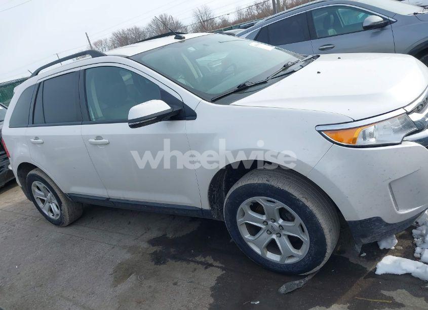 Photo 13 of 2014 Ford Edge SEL (VIN 2FMDK3JC9EBA77778)