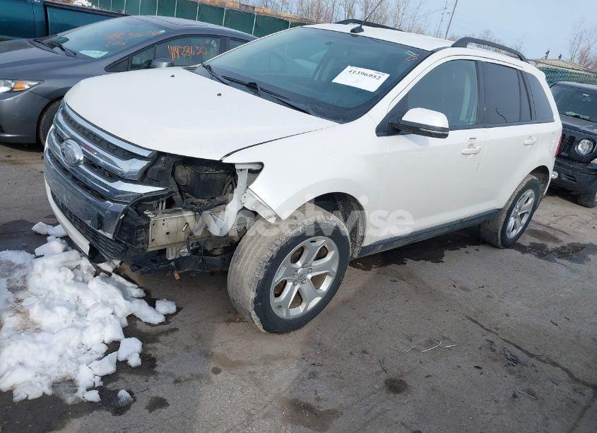 Photo 2 of 2014 Ford Edge SEL (VIN 2FMDK3JC9EBA77778)