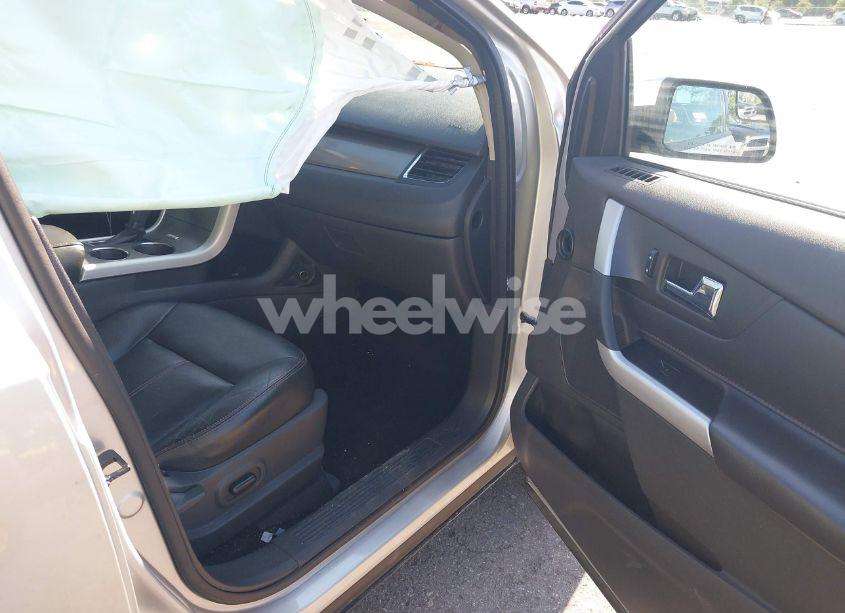 Photo 5 of 2014 Ford Edge SEL (VIN 2FMDK3JC9EBA94001)