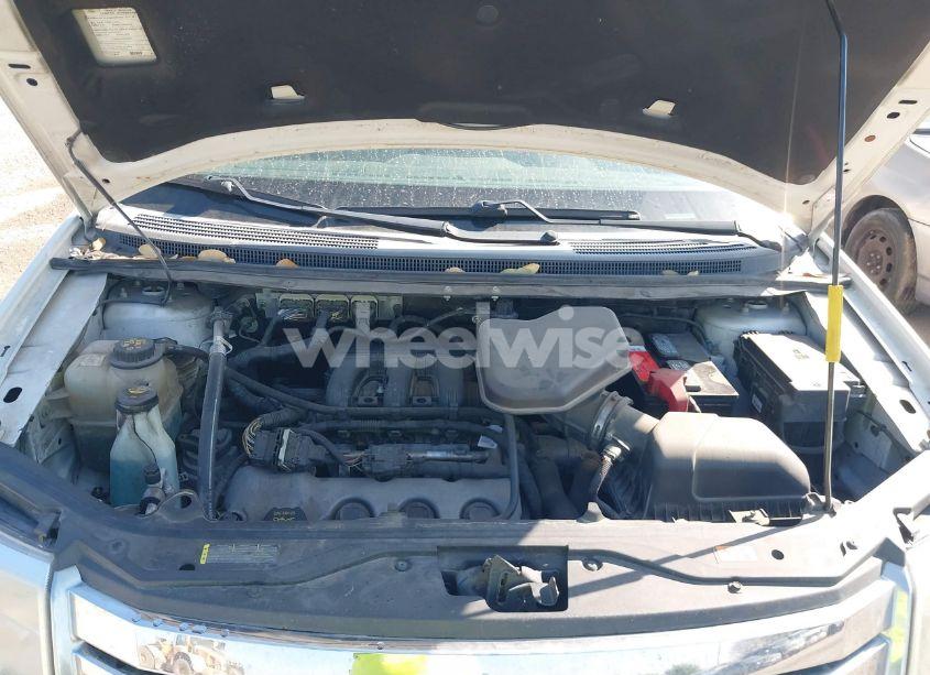 Photo 10 of 2010 Ford Edge SEL (VIN 2FMDK3JCXABB19465)