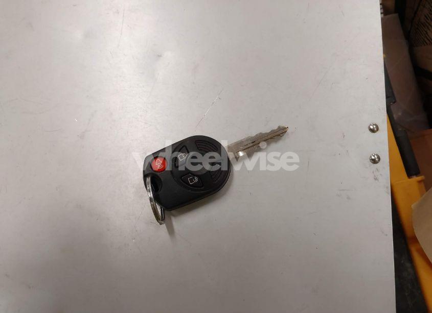 Photo 11 of 2010 Ford Edge SEL (VIN 2FMDK3JCXABB24617)