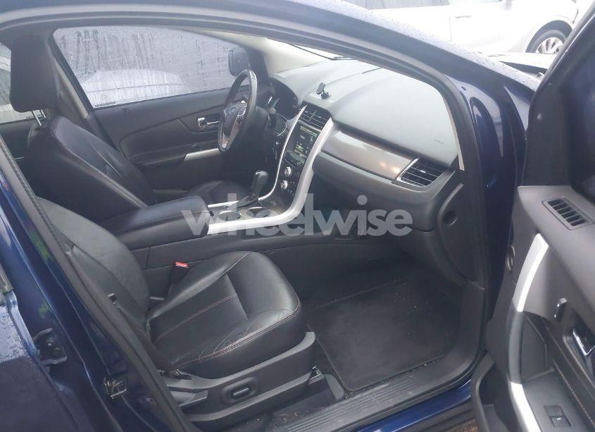 Photo 5 of 2011 Ford Edge SEL (VIN 2FMDK3JCXBBA30190)