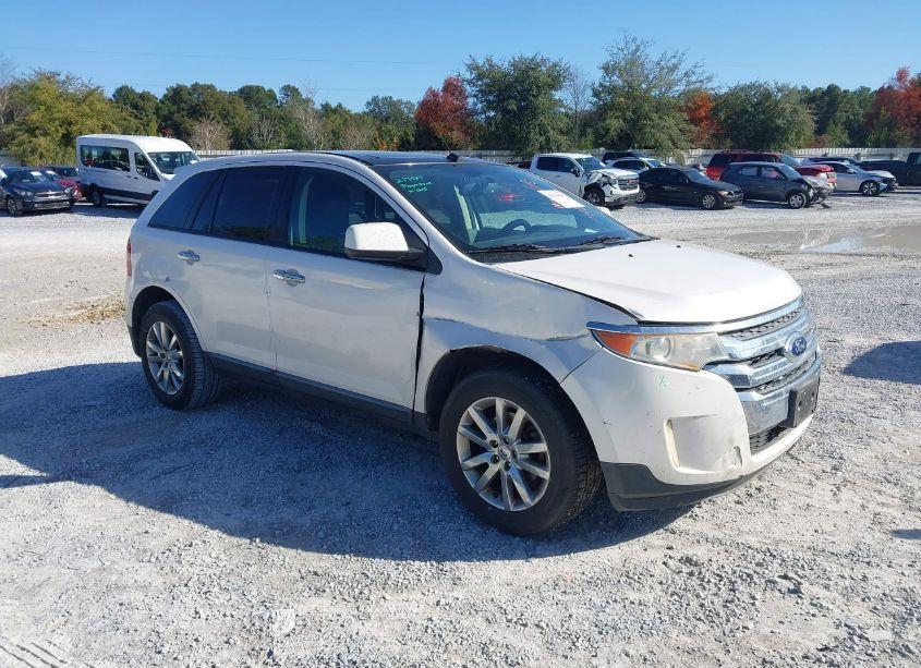 2011 Ford Edge SEL (VIN 2FMDK3JCXBBA37947) main photo