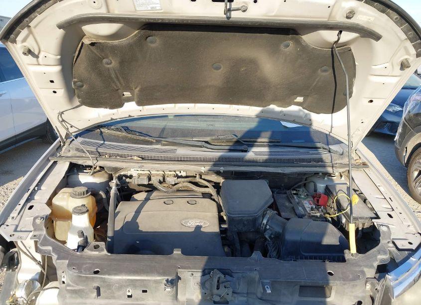 Photo 10 of 2011 Ford Edge SEL (VIN 2FMDK3JCXBBB18799)