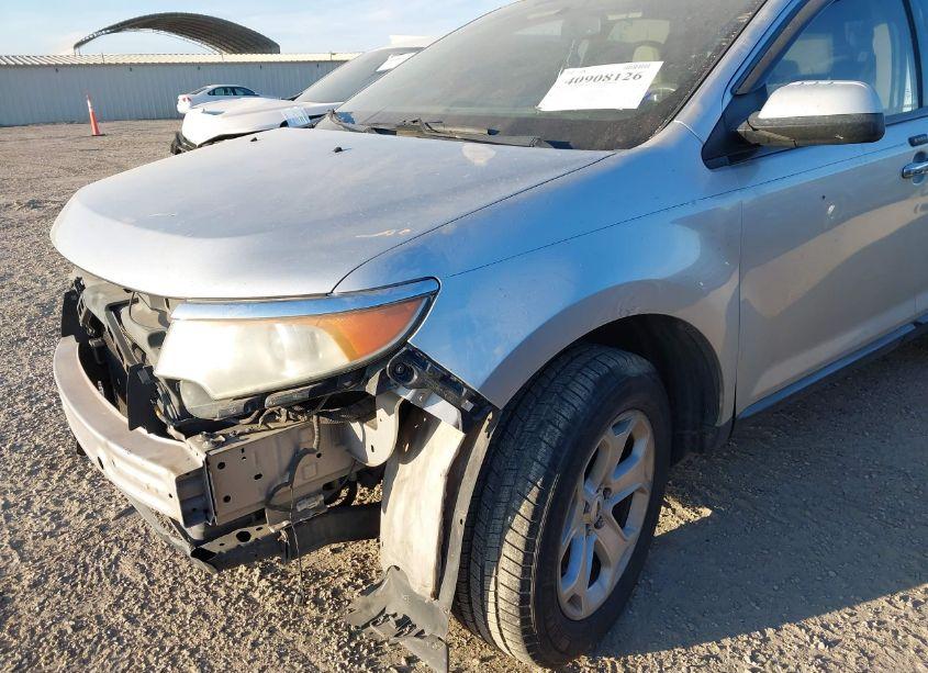 Photo 13 of 2011 Ford Edge SEL (VIN 2FMDK3JCXBBB18799)