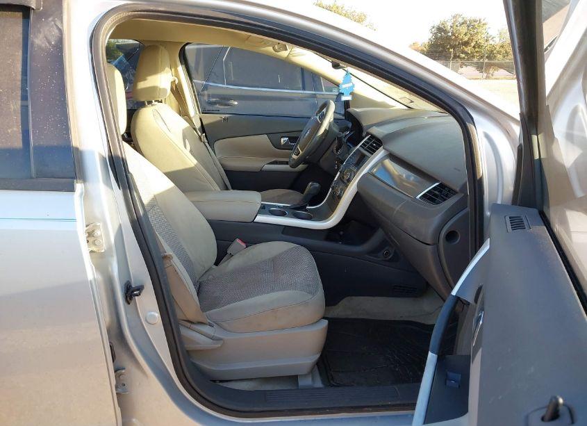 Photo 5 of 2011 Ford Edge SEL (VIN 2FMDK3JCXBBB18799)