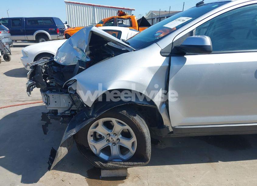 Photo 18 of 2013 Ford Edge SEL (VIN 2FMDK3JCXDBC70200)