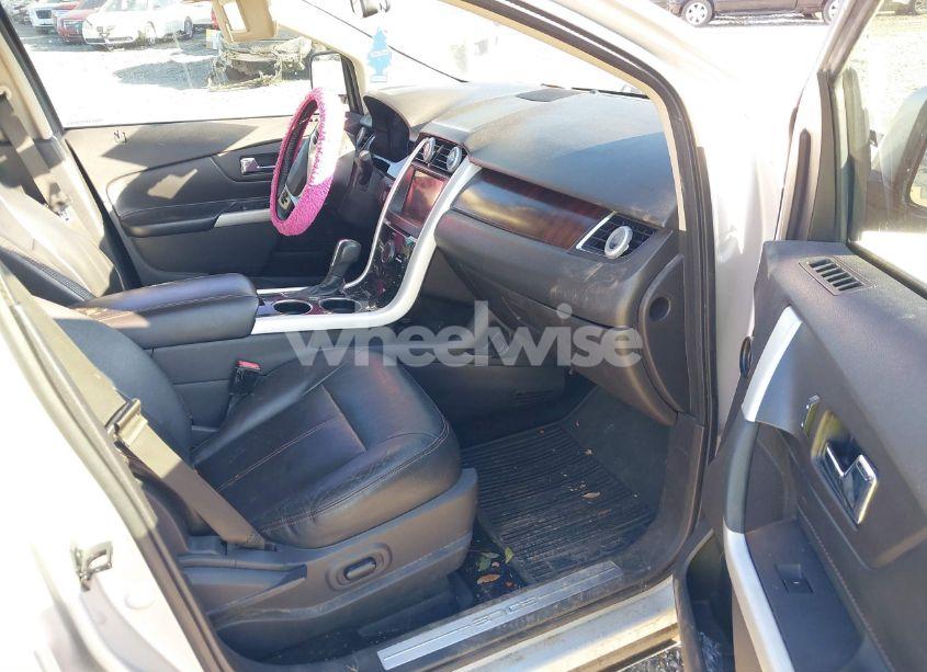 Photo 5 of 2011 Ford Edge LIMITED (VIN 2FMDK3KC3BBA51719)