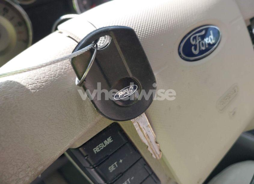 Photo 11 of 2010 Ford Edge LIMITED (VIN 2FMDK3KC4ABA47788)