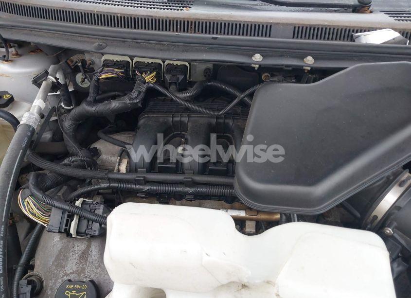 Photo 10 of 2010 Ford Edge LIMITED (VIN 2FMDK3KC5ABA12287)