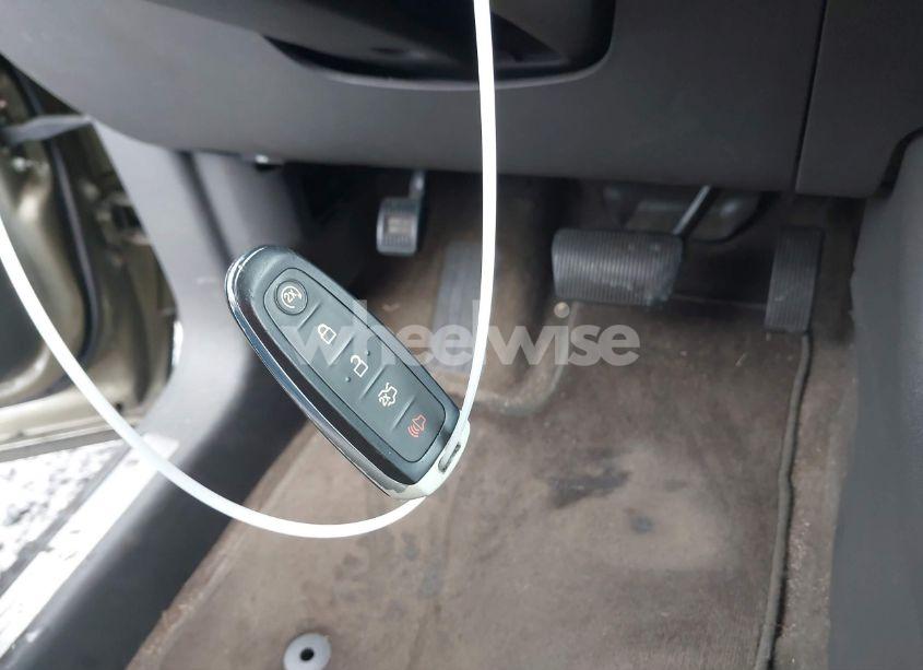 Photo 11 of 2013 Ford Edge LIMITED (VIN 2FMDK3KC6DBC33370)