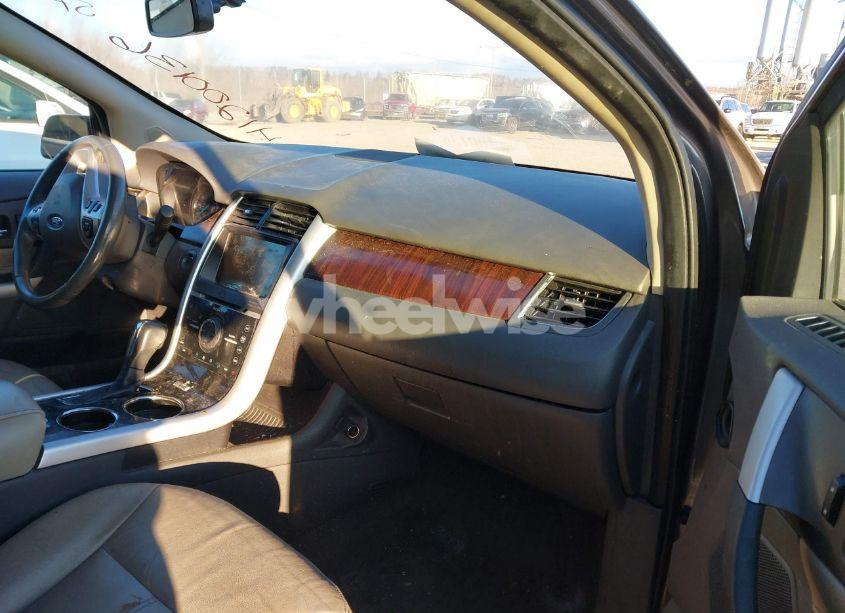 Photo 5 of 2014 Ford Edge LIMITED (VIN 2FMDK3KC8EBA61411)