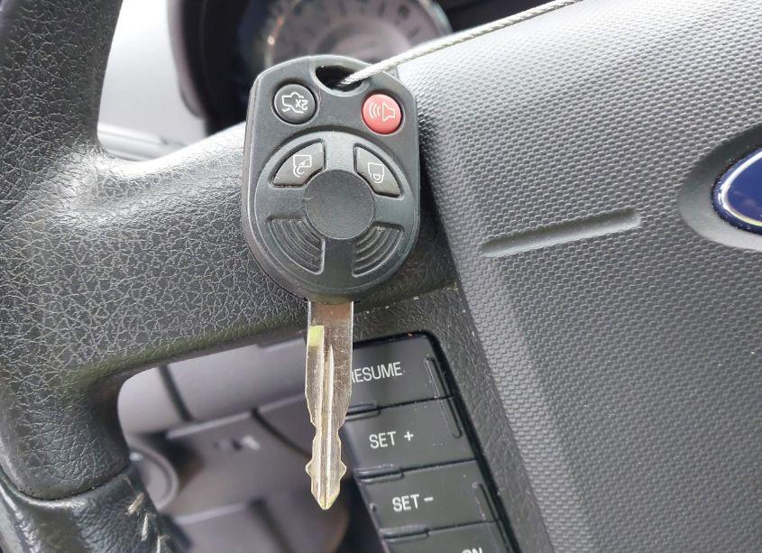 Photo 11 of 2010 Ford Edge LIMITED (VIN 2FMDK3KC9ABB74276)