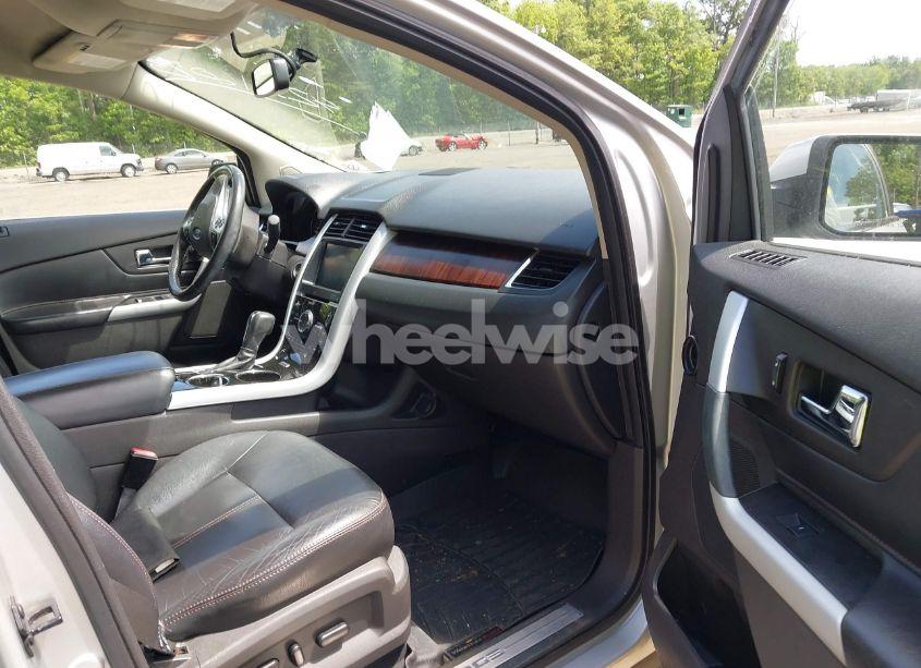 Photo 5 of 2012 Ford Edge LIMITED (VIN 2FMDK3KCXCBA73198)