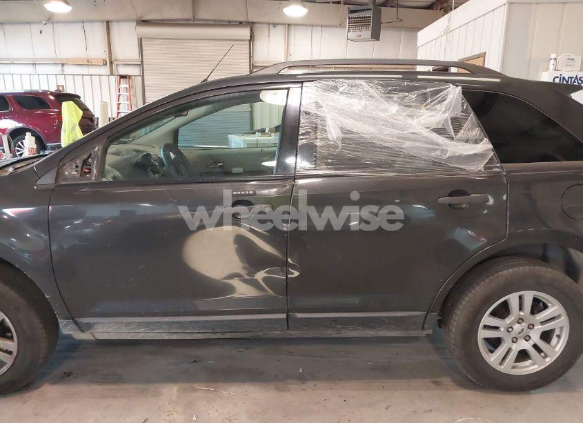 Photo 14 of 2007 Ford Edge SE (VIN 2FMDK46C47BA84588)