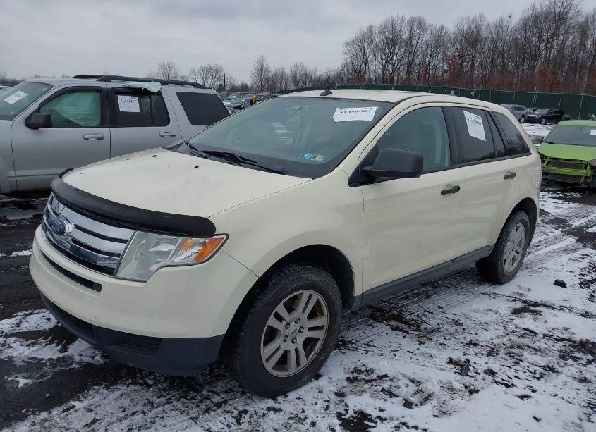 Photo 2 of 2008 Ford Edge SE (VIN 2FMDK46C68BA08761)