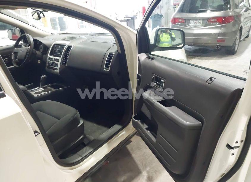 Photo 5 of 2008 Ford Edge SEL (VIN 2FMDK48C68BB37273)