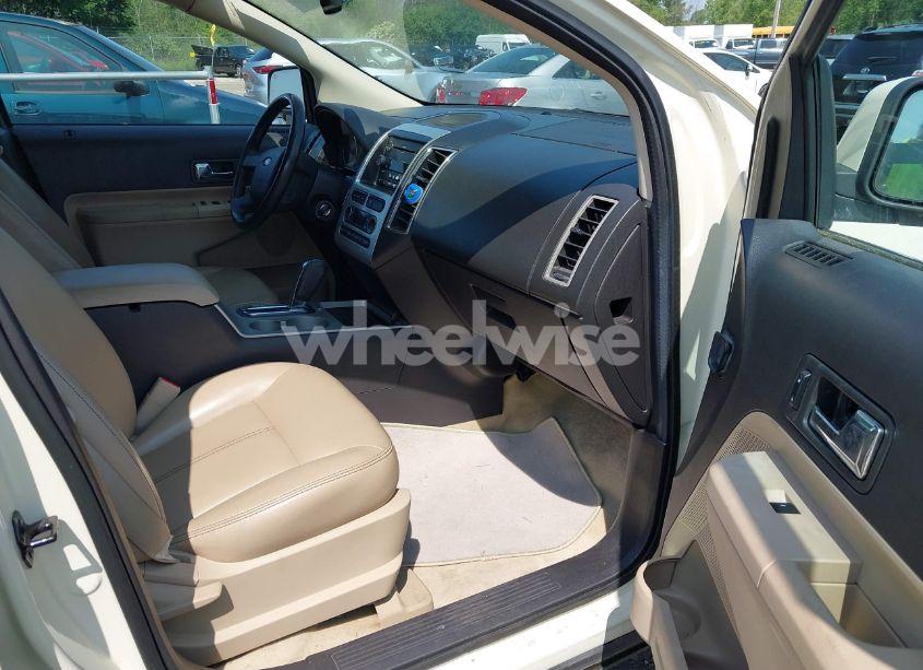 Photo 5 of 2008 Ford Edge SEL (VIN 2FMDK48CX8BA72704)