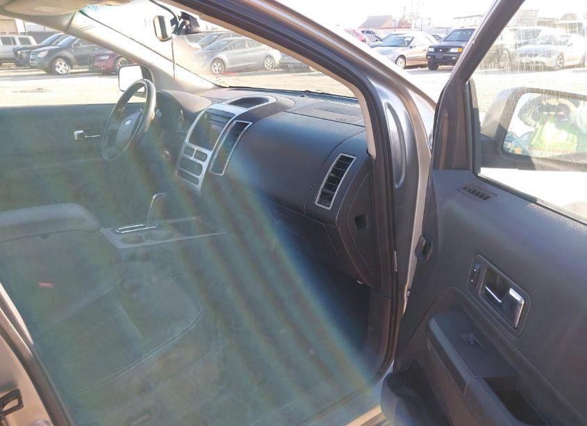 Photo 5 of 2007 Ford Edge SEL PLUS (VIN 2FMDK49C17BB44337)