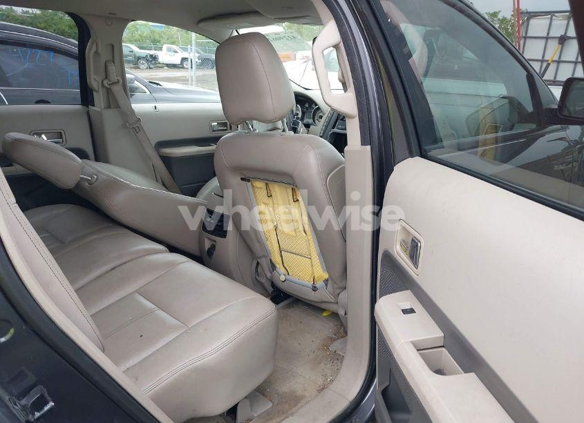 Photo 8 of 2007 Ford Edge SEL PLUS (VIN 2FMDK49C27BB71790)