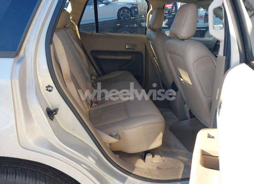 Photo 8 of 2007 Ford Edge SEL PLUS (VIN 2FMDK49C77BA59597)