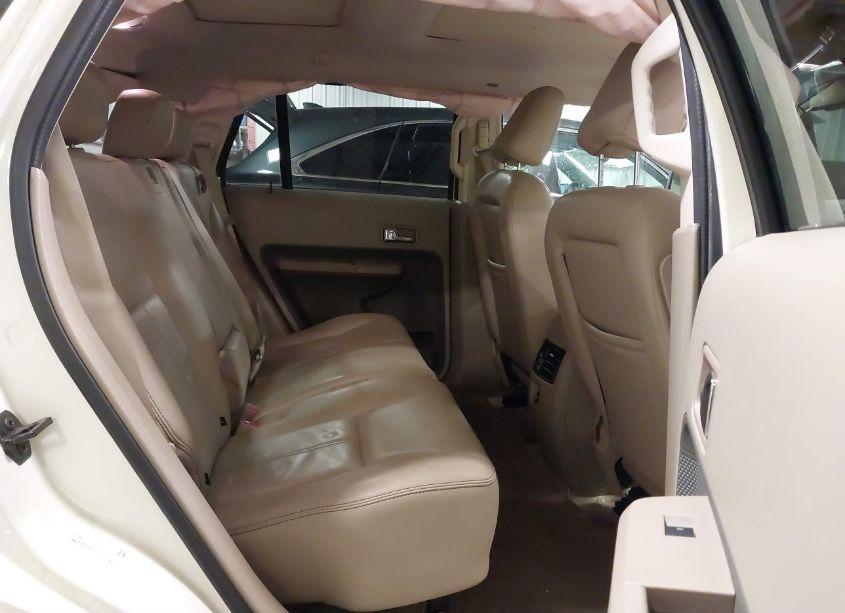 Photo 8 of 2007 Ford Edge SEL PLUS (VIN 2FMDK49C97BB15782)