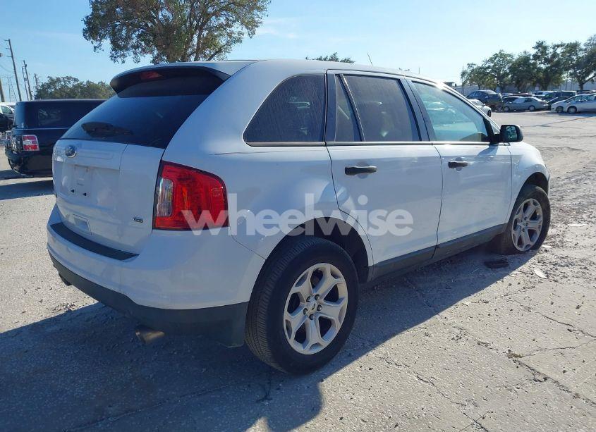 Photo 4 of 2014 Ford Edge SE (VIN 2FMDK4GC1EBB19437)