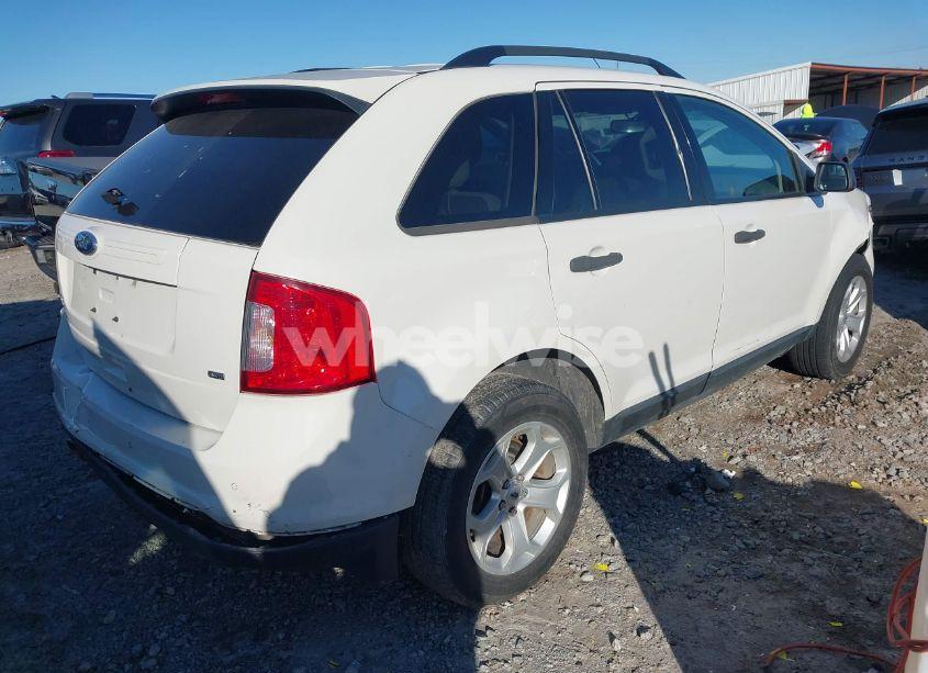 Photo 4 of 2013 Ford Edge SE (VIN 2FMDK4GC3DBB59131)