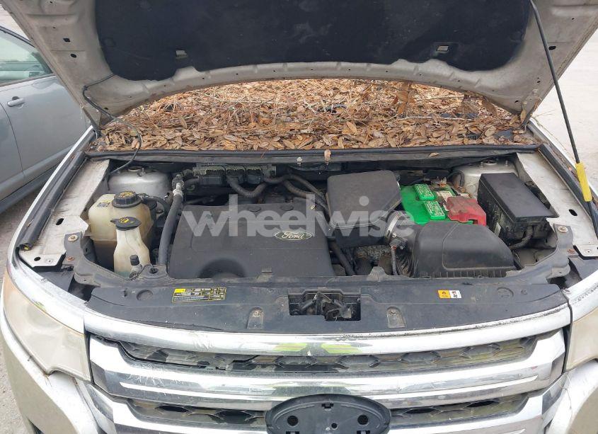 Photo 10 of 2013 Ford Edge SE (VIN 2FMDK4GC4DBA86304)