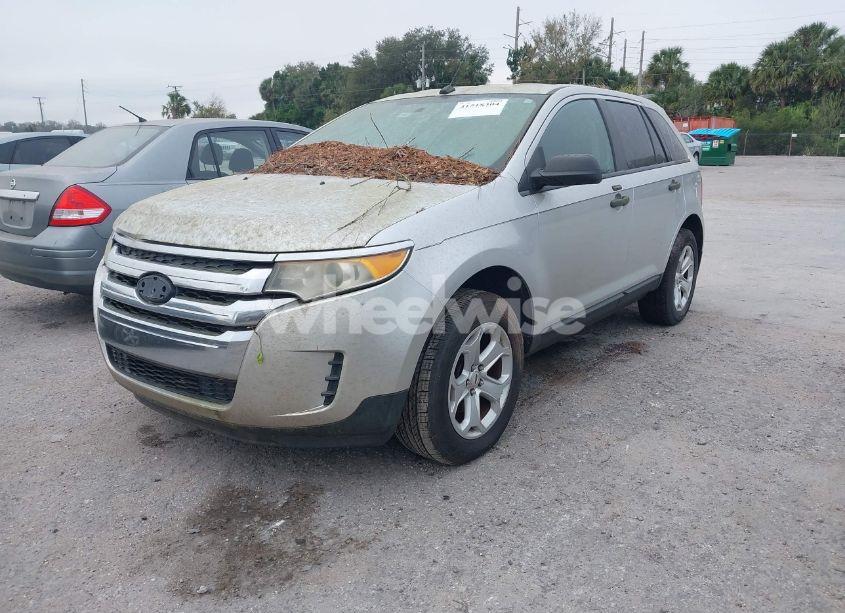 Photo 2 of 2013 Ford Edge SE (VIN 2FMDK4GC4DBA86304)