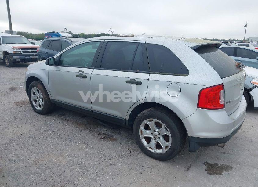 Photo 3 of 2013 Ford Edge SE (VIN 2FMDK4GC4DBA86304)